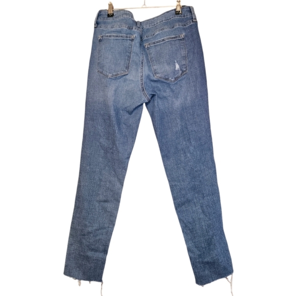 Sonoma Slightly Distressed Skinny Jeans EUC size 10 Short - Picture 2 of 5